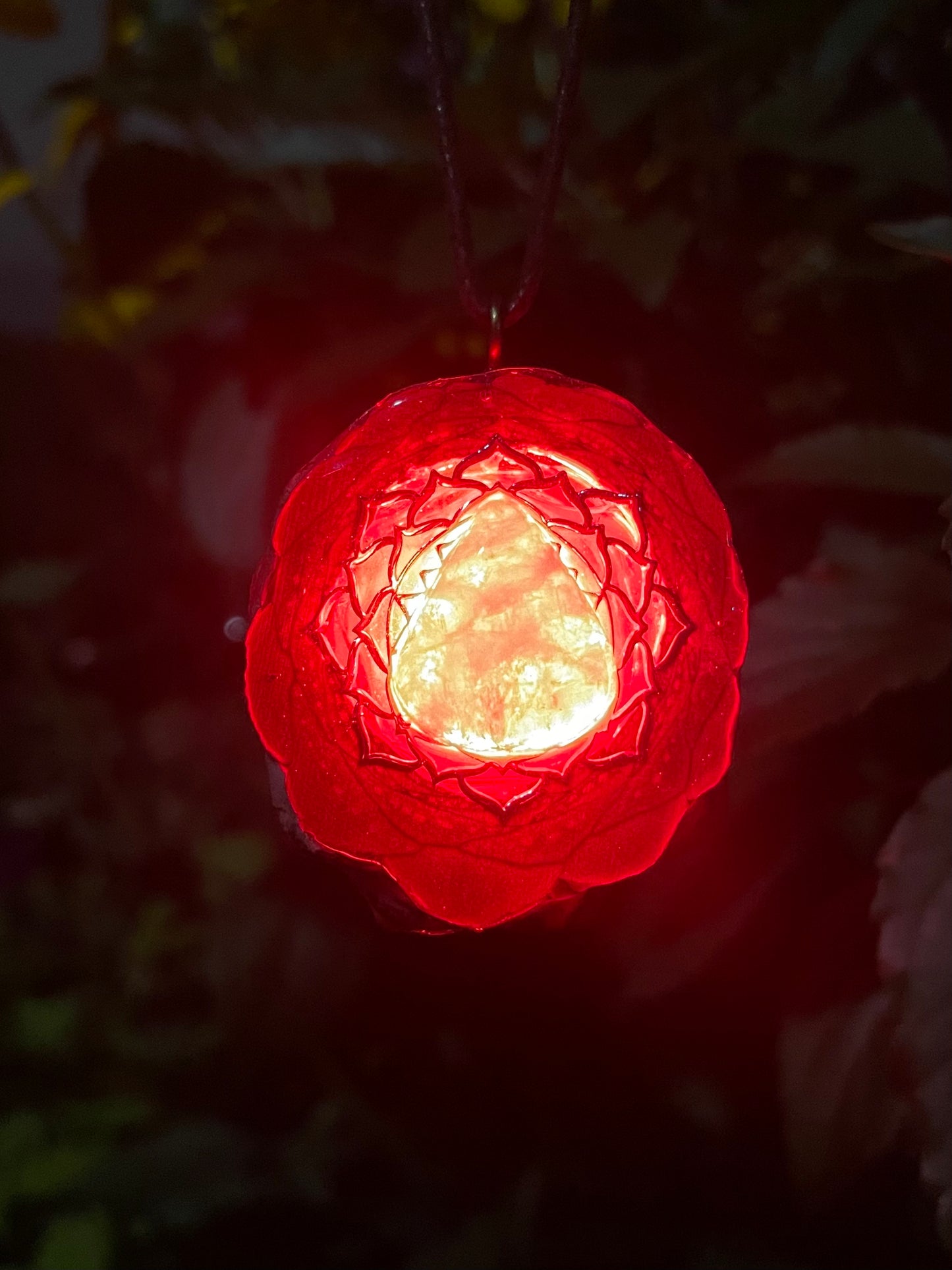 Moonstone Lotus LED Pendant