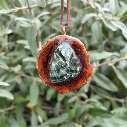 Seraphinite Medium Pendant
